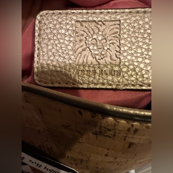 ANNE KLEIN Metallic Cork Lacey Satchel Hand Bag Faux Leather Gold. - Picture 11 of 12